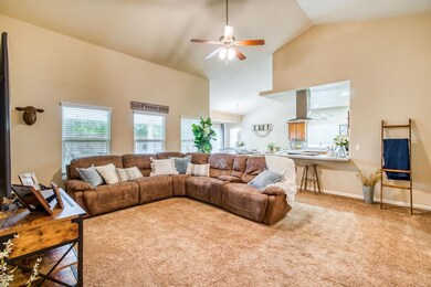 6963 E Andrews Ave, Fresno, CA 93727 - photo 4