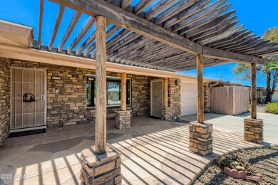 05 Exterior Front Entry