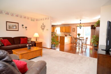 Dewpointe Dr_5