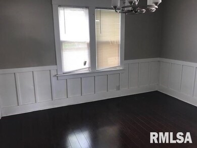 1622 Warren St, Davenport, IA 52804 - photo 6