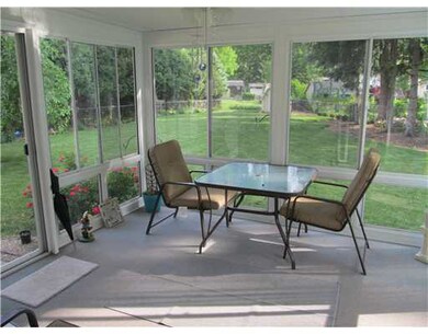 2983 Princeton Dr, Mishawaka, IN 46544 - photo 2