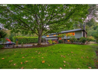 18665 Nixon Ave, West Linn, OR 97068 - photo 2