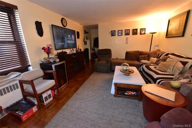 202-35 Foothill Ave unit B24, Hollis, NY 11423 - photo 4