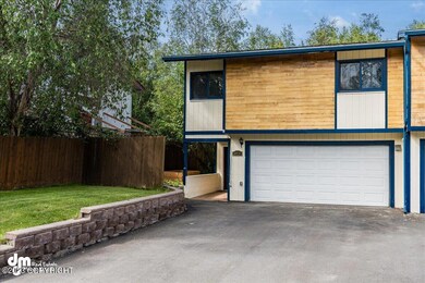 02-Front Exterior_ELI01627