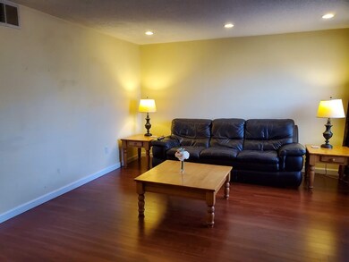 79 E Ridge Rd unit 79, MerriMacK, NH 03054 - photo 3