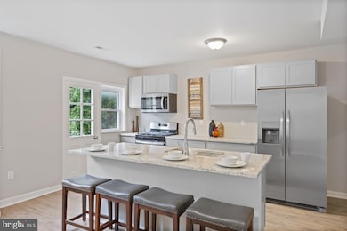 1526 Sheffield Rd, Baltimore, MD 21218 - photo 4