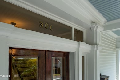 300 W. Main St (77 of 145)