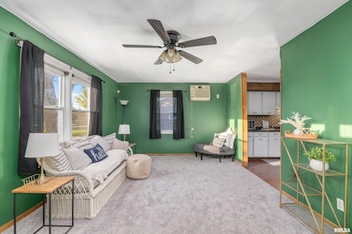 7105 N Pine St, Davenport, IA 52806 - photo 2