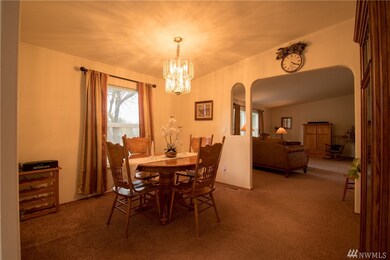 8716 Whitewood Loop SE, Yelm, WA 98597 - photo 2