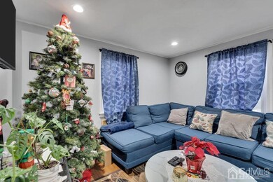 40 Eiseman Ave, Piscataway, NJ 08854 - photo 2