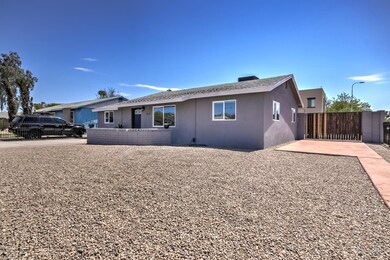 917 S Craver Pl-2