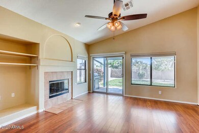3905 E Kristal Way Phoenix AZ-small-004-