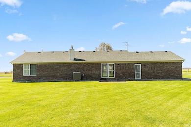 8426 W 600 S, Andrews, IN 46702 - photo 4