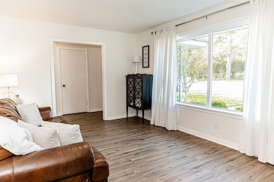 1603 S Jackson St, Brenham, TX 77833 - photo 7