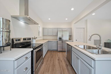 mls-1023 W Laurel Way, Monterey__5619