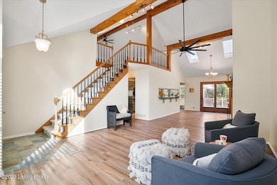 7505 Newton Dr, Louisville, KY 40228 - photo 7