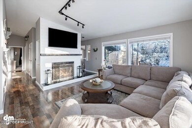 3110 South Cir, Anchorage, AK 99507 - photo 6