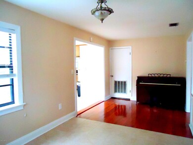 4732 Sunderland Rd, Jacksonville, FL 32210 - photo 7