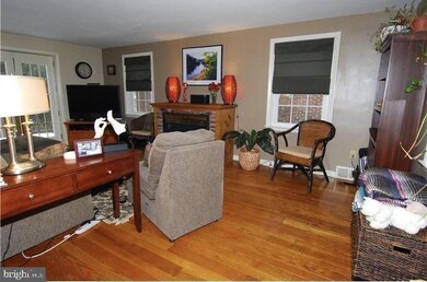 624 Gregg St, Shillington, PA 19607 - photo 5