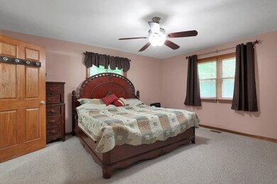 7-web-or-mls-216-woodland-way