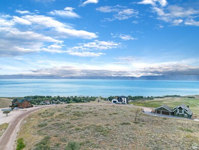 977 W Cisco Run unit E 31, Garden City, UT 84028 - photo 2