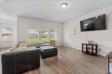 28448 Longfellow Ln, Albany, LA 70711 - photo 4