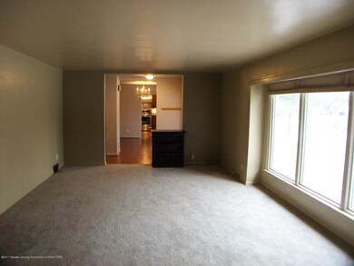 1113 Old Hickory Living Rm to Entry