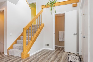 BEAUTIFUL OPEN ENTRY