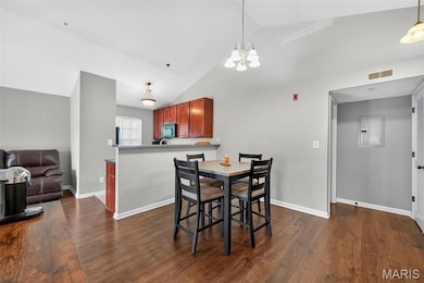 5302 Spring Creek Ln, O Fallon, MO 63368 - photo 3