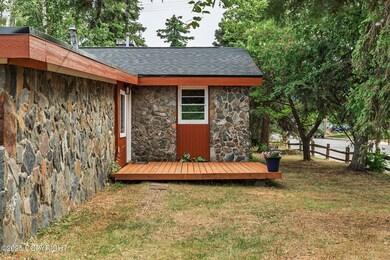 290 Park St, Anchorage, AK 99508 - photo 3