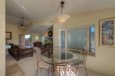 010_Dining Area