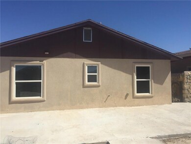 14420 Teichelkamp Dr, Horizon City, TX 79928 - photo 6