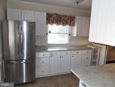 812 Pennsylvania Ave, Southampton, PA 18966 - photo 7