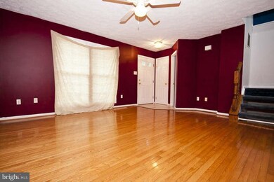 407 Woodhill Dr, Owings Mills, MD 21117 - photo 4