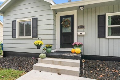 3818 Fagen Dr, Des Moines, IA 50310 - photo 2