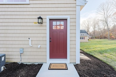 15 Warren St unit 1, Westborough, MA 01581 - photo 2