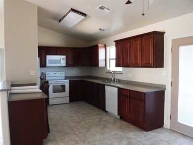 1210 Ocotillo Dr, Alamogordo, NM 88310 - photo 3