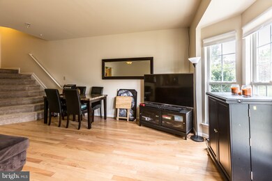 2009 Bell Point Ct, Odenton, MD 21113 - photo 2