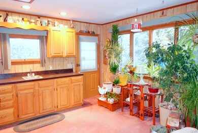 837 Flexer Ave, Allentown, PA 18103 - photo 2