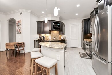 Gourmet kitchen