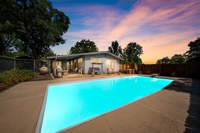 16679thompsonln-30