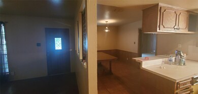 1914 Rainy River Dr, Houston, TX 77088 - photo 5