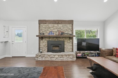 5594 Riverside Dr, Joplin, MO 64804 - photo 7