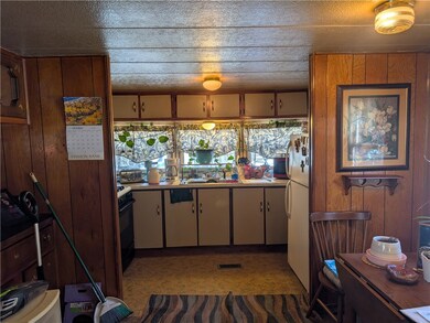 210 Summit Rd, Bradford, PA 16701 - photo 7