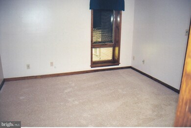 44763 Woodlake Ct unit 704, California, MD 20619 - photo 2