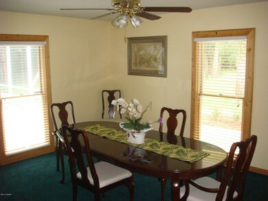 947 Dining