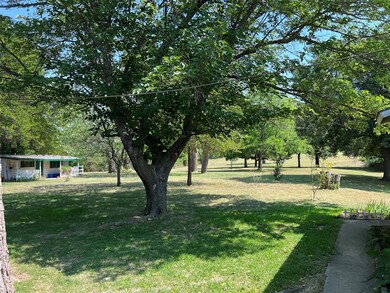 7735 Schantile Dr, Azle, TX 76020 - photo 3