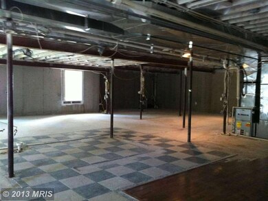 5115 Robins Perch Ln, Perry Hall, MD 21128 - photo 4