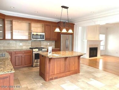 8 Rippowam Rd unit A, Cos Cob, CT 06807 - photo 4