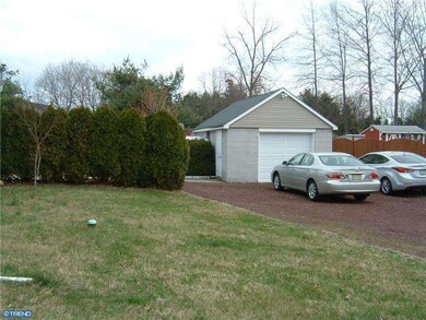 70 Groveville Rd, Trenton, NJ 08620 - photo 2